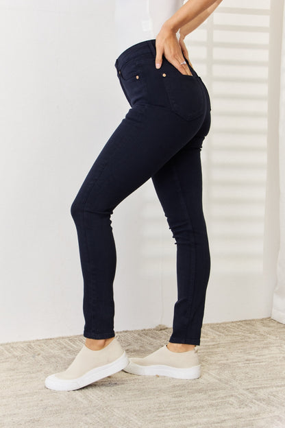 Judy Blue Jeans Retro Fit "Slim" Jeans-Tummy Control Panel